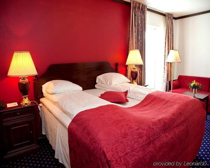 Helnan Phonix Hotel Aalborg Room photo