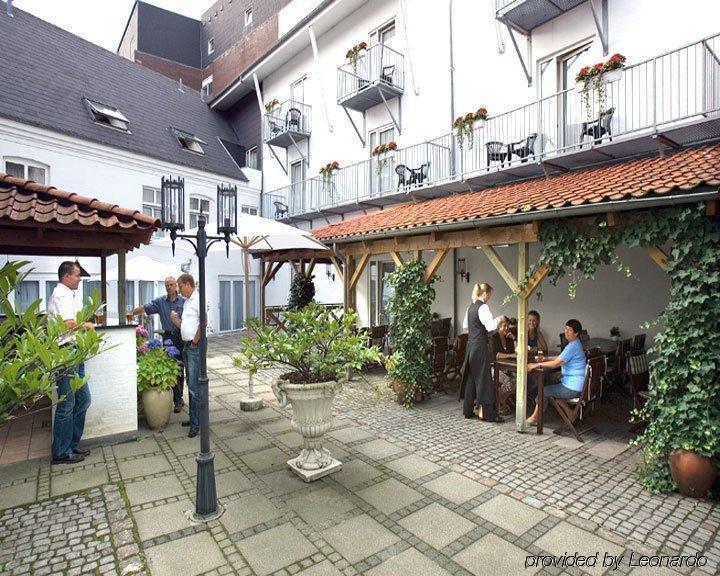 Helnan Phonix Hotel Aalborg Restaurant photo
