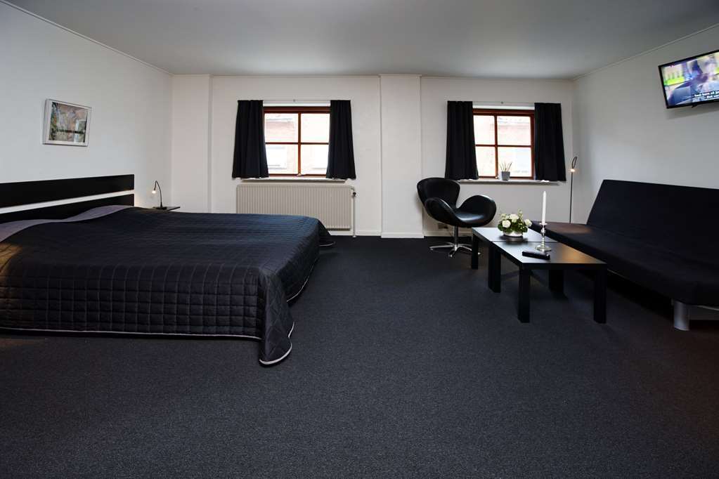 Helnan Phonix Hotel Aalborg Room photo